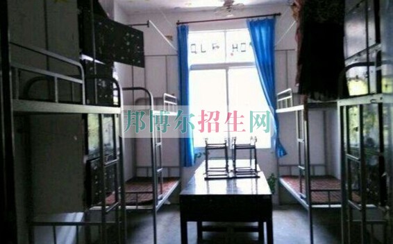 內(nèi)江醫(yī)科學校