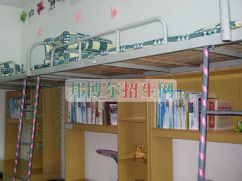 南陽醫(yī)學(xué)高等?？茖W(xué)校