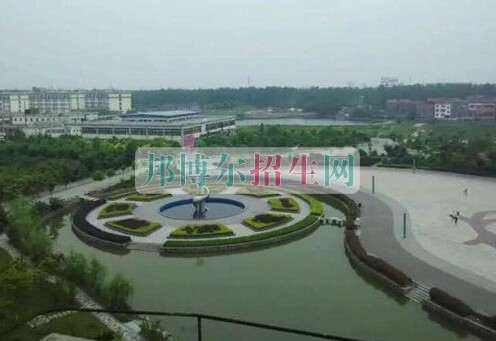 湖北中醫(yī)藥高等??茖W(xué)校