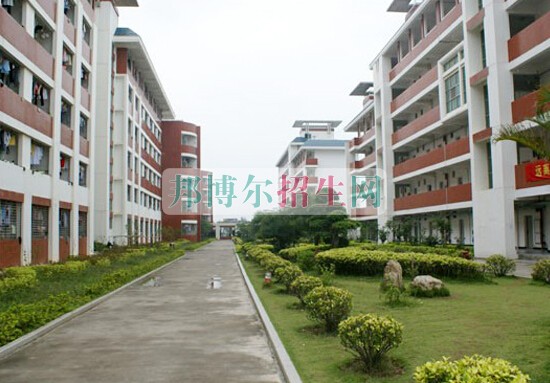 泉州醫(yī)學(xué)高等?？茖W(xué)校