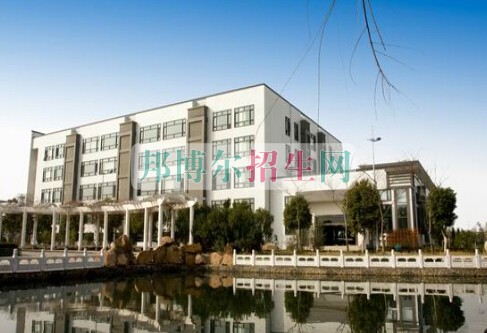 安徽中醫(yī)藥高等?？茖W(xué)校
