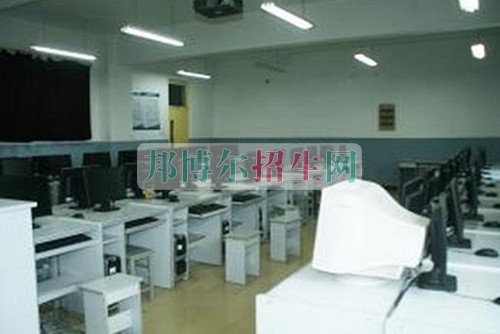 有計算機網(wǎng)絡技術學校嗎