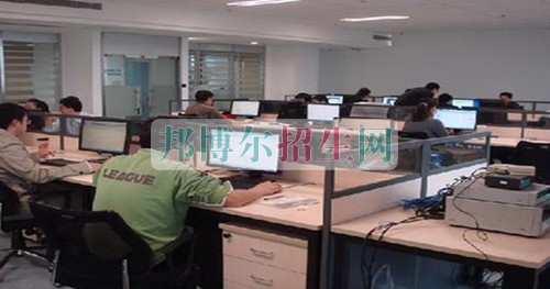 成都哪所軟件技術(shù)學校好
