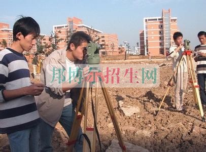 成都內(nèi)比較好的建筑工程技術(shù)大專(zhuān)學(xué)校