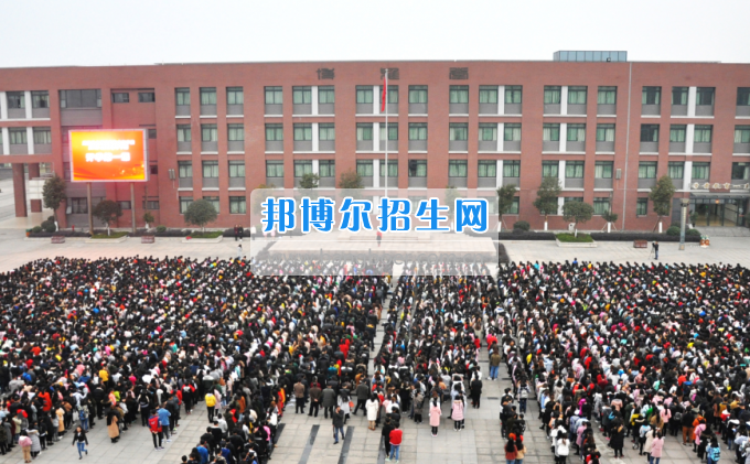 川南幼兒師范高等?？茖W(xué)校舉行新學(xué)期 “開學(xué)第一課”活動(dòng)