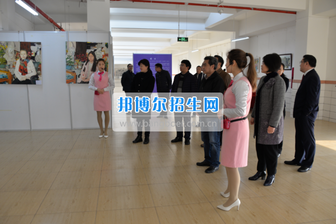 川南幼兒師范高等?？茖W(xué)校迎接隆昌縣創(chuàng)建第四屆省級(jí)文明城市測(cè)評(píng)組考評(píng)