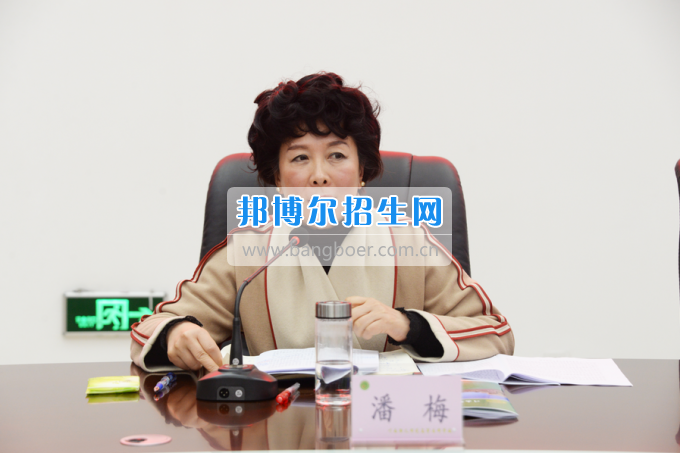市委常委、宣傳部長(zhǎng)潘梅到川南幼兒師范高等?？茖W(xué)校調(diào)研思想政治工作