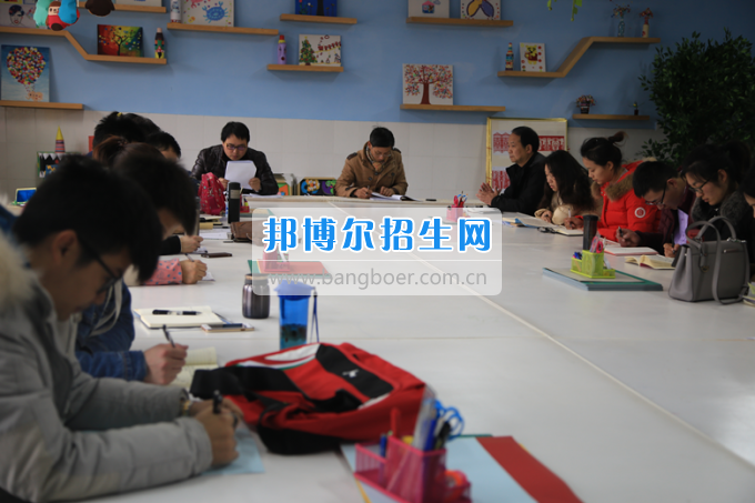 川北幼兒師范高等?？茖W(xué)校落實(shí)黨委主體責(zé)任加強(qiáng)基層組織建設(shè)