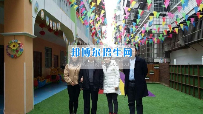 南充師范學(xué)校蔡禮儒校長赴高坪、嘉陵參加實(shí)習(xí)就業(yè)基地掛牌并看望實(shí)習(xí)生