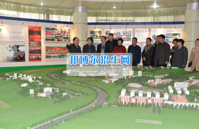 川南幼兒師范高等?？茖W(xué)校考察黨建工作