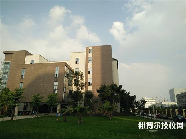 資中縣志翔職業(yè)技術(shù)學(xué)校簡(jiǎn)介