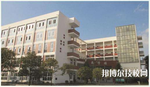 四川省商貿學校簡介