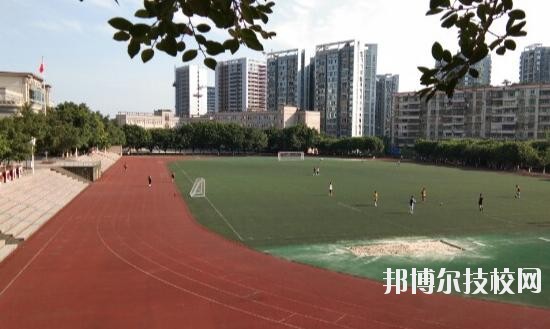 重慶渝北職業(yè)教育中心2020年報名條件、招生要求、招生對象