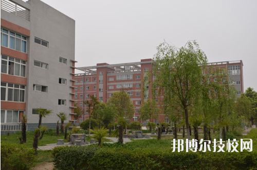 陜西航空技師學(xué)院2020年報名條件、招生要求、招生對象