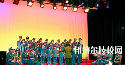 平?jīng)隼砉ぶ械葘I(yè)學校2020年報名條件、招生要求、招生對象