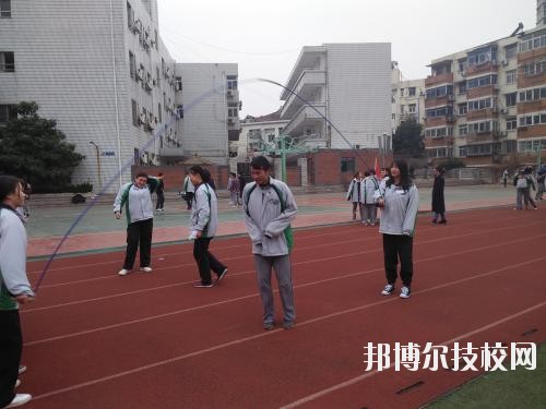 西安市商貿(mào)旅游成人中等專業(yè)學(xué)校2020年報名條件、招生要求、招生對象