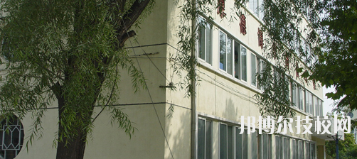天水職業(yè)中等專業(yè)學(xué)校2020年學(xué)費(fèi)、收費(fèi)多少