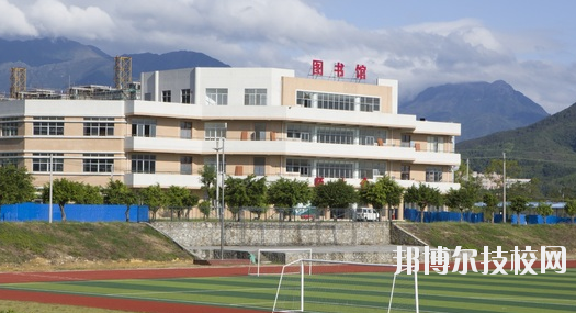 南寧海豐職業(yè)技術(shù)學(xué)校2020年報(bào)名條件、招生要求、招生對(duì)象 