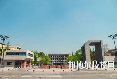 四川現(xiàn)代科技職業(yè)學校2020年報名條件、招生要求、招生對象