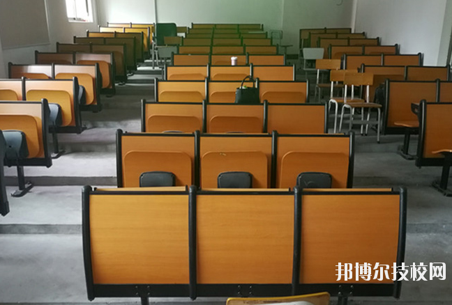 梅州梅鐵職業(yè)技術(shù)學(xué)校2020年報名條件、招生要求、招生對象