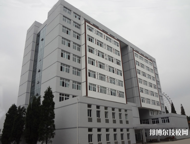 貴陽(yáng)白云職業(yè)技術(shù)學(xué)校2020年報(bào)名條件、招生要求、招生對(duì)象