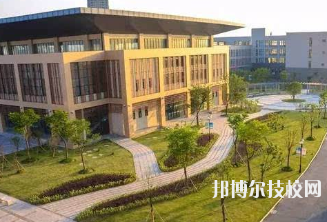 浙江科技工程學(xué)校怎么樣，好不好