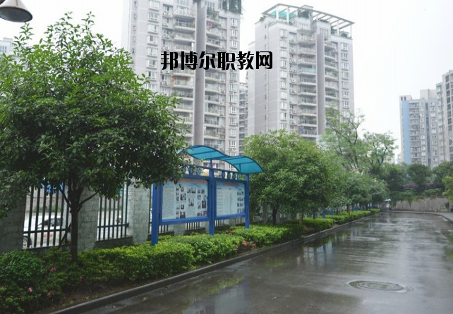 重慶五里店職業(yè)中學2020年報名條件、招生要求、招生對象