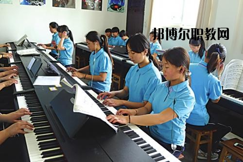 冊(cè)亨中等職業(yè)學(xué)校怎么樣、好不好