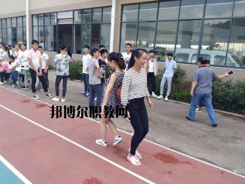 達(dá)州水電學(xué)校2020年報(bào)名條件、招生要求、招生對(duì)象