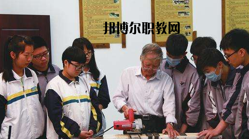 瑞安職業(yè)中等專業(yè)學校2020年報名條件、招生要求、招生對象