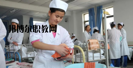 慶陽(yáng)衛(wèi)生學(xué)校2020年報(bào)名條件、招生要求、招生對(duì)象