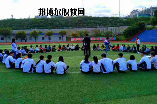 肇慶商務(wù)技工學(xué)校2020年報(bào)名條件、招生要求、招生對(duì)象