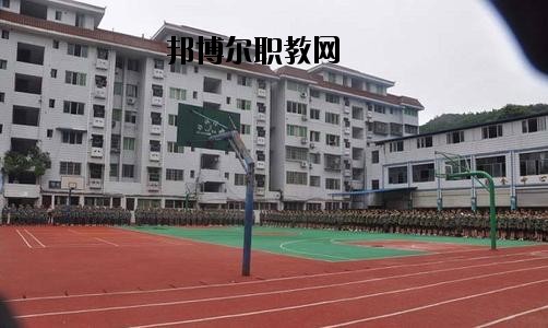 南充中等專(zhuān)業(yè)學(xué)校2020年報(bào)名條件、招生要求、招生對(duì)象