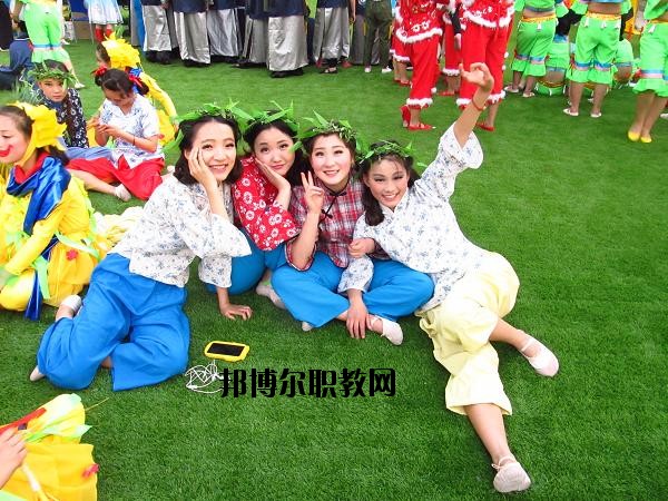 西安幼兒師范職業(yè)學(xué)校2020年報(bào)名條件、招生要求、招生對(duì)象 