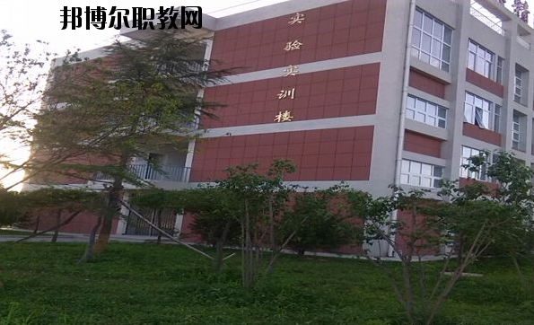 藍(lán)田職業(yè)教育中心2020年報(bào)名條件、招生要求、招生對(duì)象 