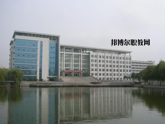 姚安縣職業(yè)高級中學(xué)2020年學(xué)費、收費多少
