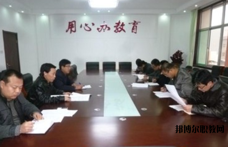 桐鄉(xiāng)綜合中專學(xué)校2020年報(bào)名條件、招生要求、招生對象