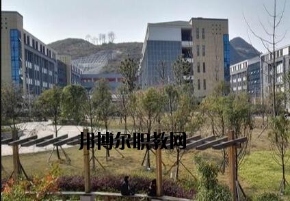 貴州農(nóng)業(yè)機(jī)電學(xué)校2020年報(bào)名條件、招生要求、招生對(duì)象