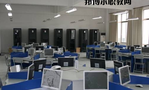 廣東南方技師學(xué)院2020年報(bào)名條件、招生要求、招生對(duì)象