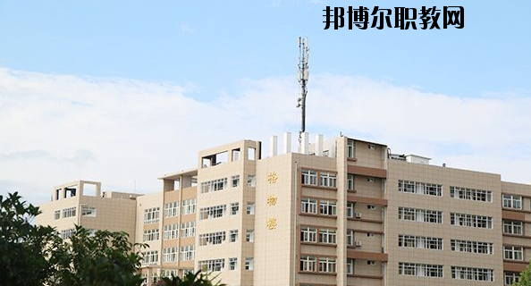 西安培華學(xué)院附屬職業(yè)中等專業(yè)學(xué)校2020年報(bào)名條件、招生要求、招生對(duì)象