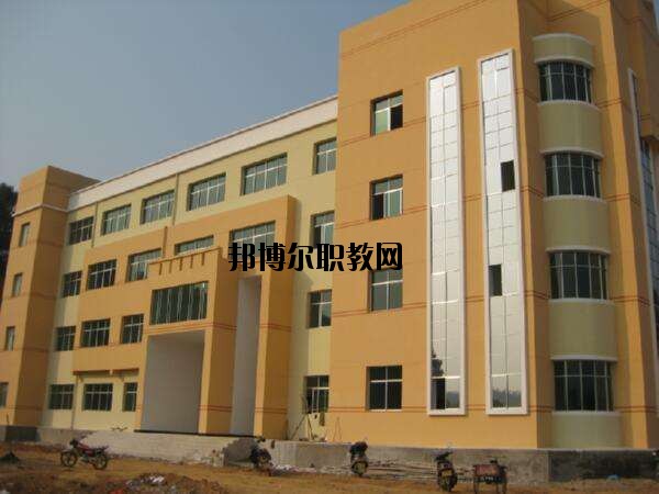 上猶職業(yè)中等專業(yè)學(xué)校2020年報(bào)名條件、招生要求、招生對(duì)象