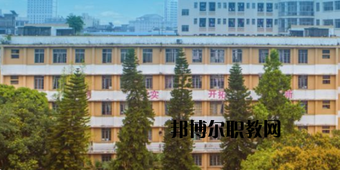 廣西玉林財(cái)經(jīng)學(xué)校怎么樣、好不好
