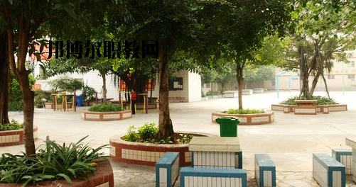 南寧中南理工職業(yè)技術學校2020年報名條件、招生要求、招生對象