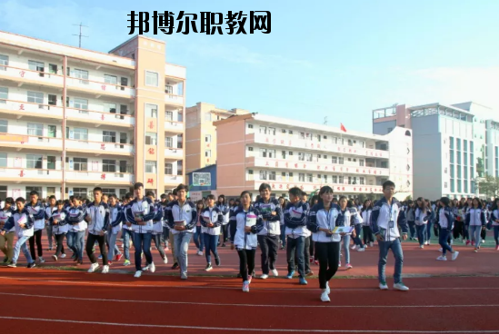 安遠中等專業(yè)學校怎么樣、好不好
