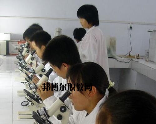 鄭州畜牧獸醫(yī)中等專業(yè)學(xué)校2021年報(bào)名條件、招生對(duì)象