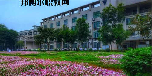 佛山順德區(qū)龍江職業(yè)技術(shù)學(xué)校2020年報(bào)名條件、招生要求、招生對(duì)象