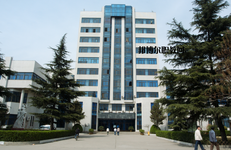 鄭州工業(yè)貿(mào)易學(xué)校怎么樣、好不好