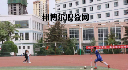 臨夏衛(wèi)生學校2020年學費、收費多少
