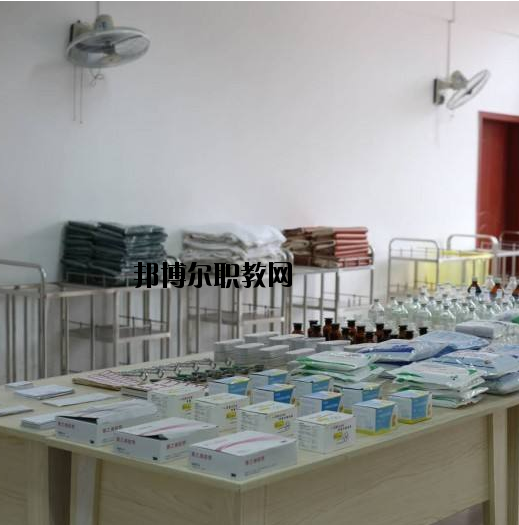周口衛(wèi)生職業(yè)中等專業(yè)學(xué)校2021年報(bào)名條件、招生要求、招生對(duì)象