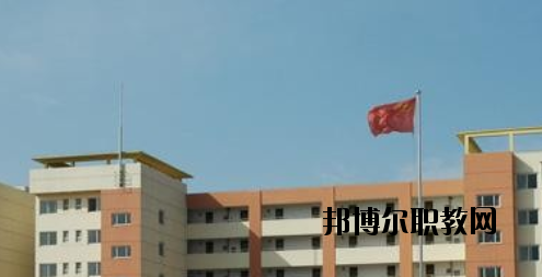 承德華中管理中專學(xué)校2020年報(bào)名條件、招生要求、招生對象 